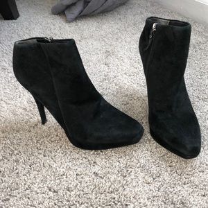 Via Spiga Suede Booties SZ 8